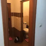при бети Apartman Szandanszki