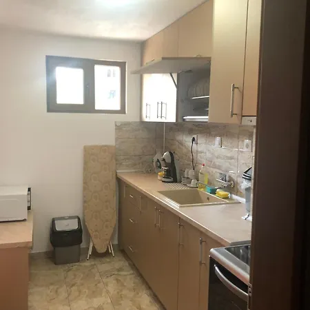 при бети Apartment *